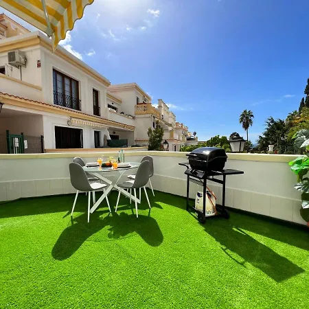Romantic In Windsor Park * Costa Adeje (Tenerife)